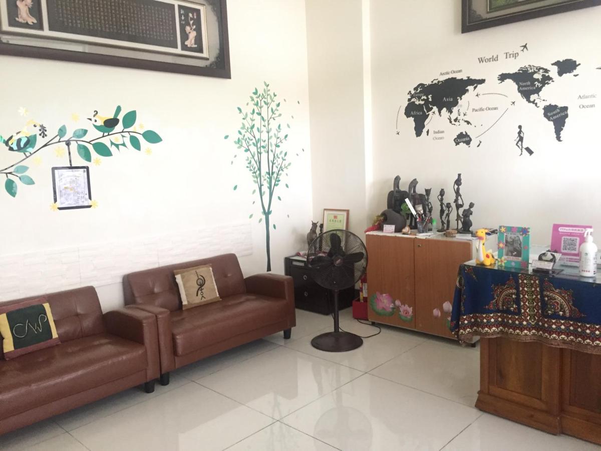 Guanshan Fukuda Homestay エクステリア 写真