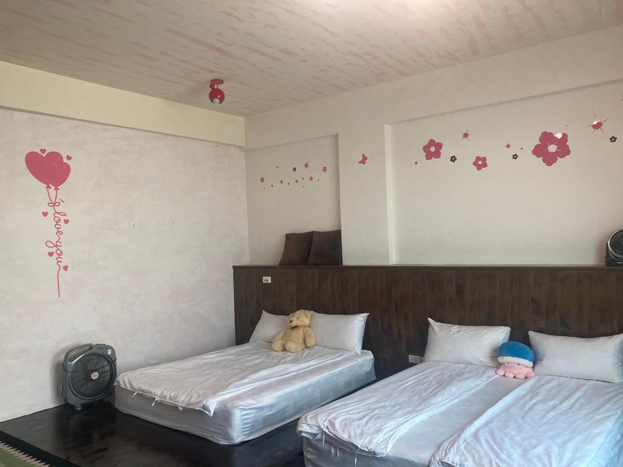 Guanshan Fukuda Homestay エクステリア 写真