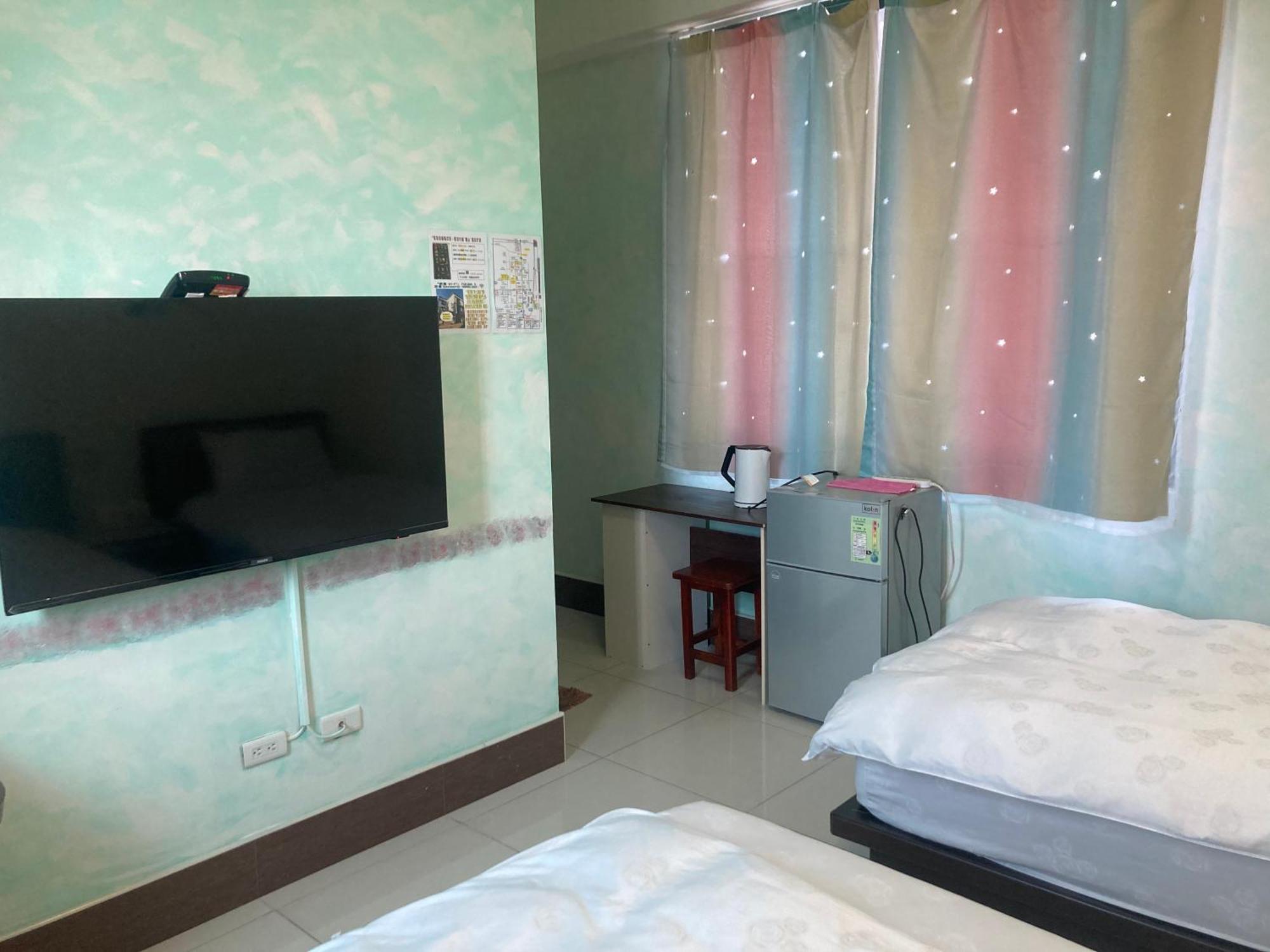 Guanshan Fukuda Homestay エクステリア 写真